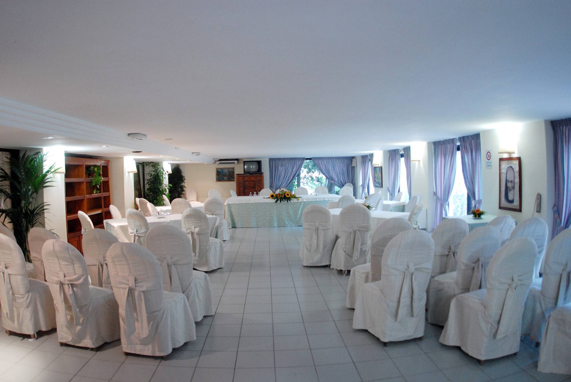 V7 Hotel San Giovanni Rotondo Exterior foto